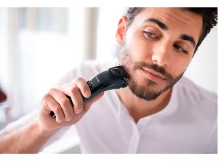 Philips Qt4005 Rechargeable 0.5-10mm Beard Trimmer - Image 4