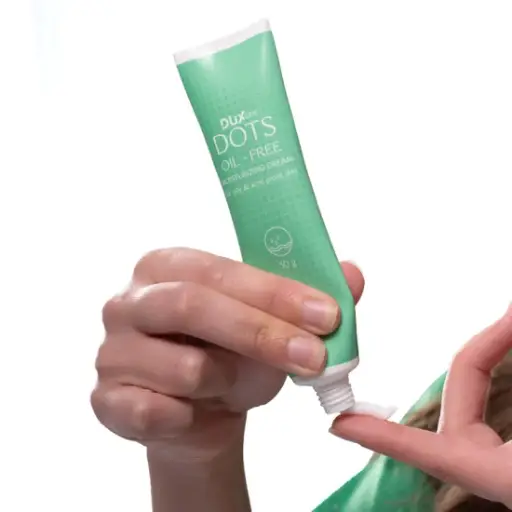 Duxgen Dots Oil - Free Moisturizing Cream 50 gm